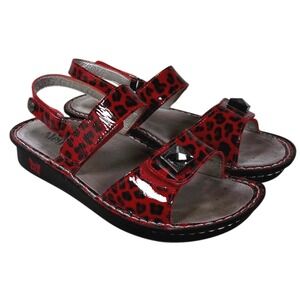 Alegria Womens 39 Red Leopard Ladybug Patent Leather Rocker Bottom Sandals Shoes